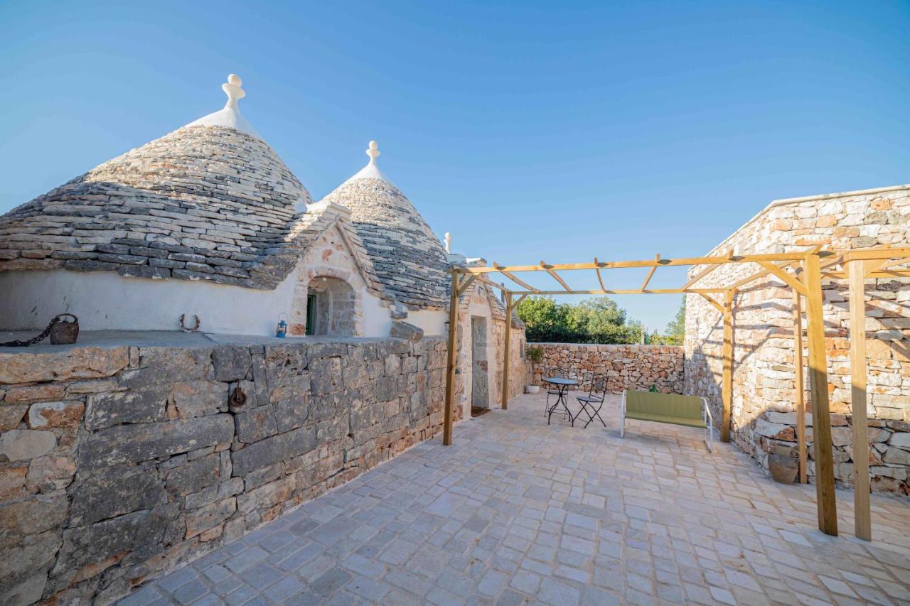 Il Fiore Della Vita Trulli Country House كونفيرسانو المظهر الخارجي الصورة