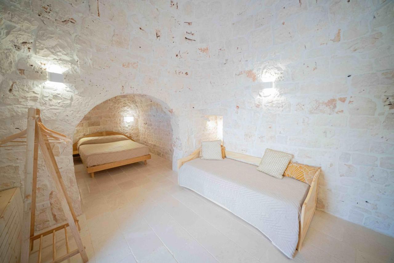 Il Fiore Della Vita Trulli Country House كونفيرسانو المظهر الخارجي الصورة
